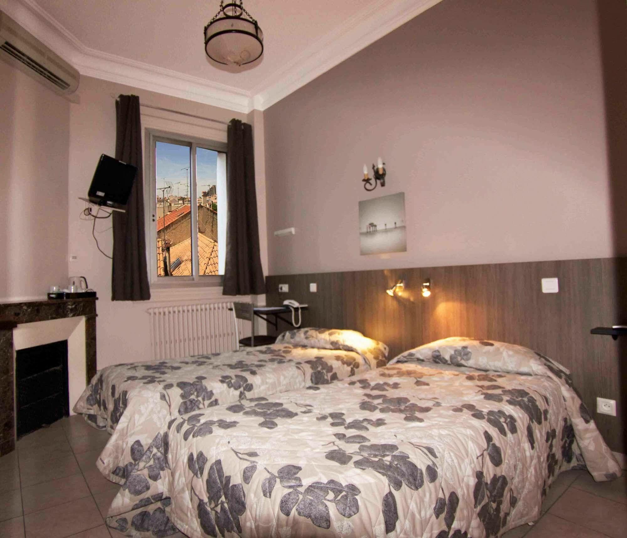 Le Strasbourg Hotel Montpellier Buitenkant foto